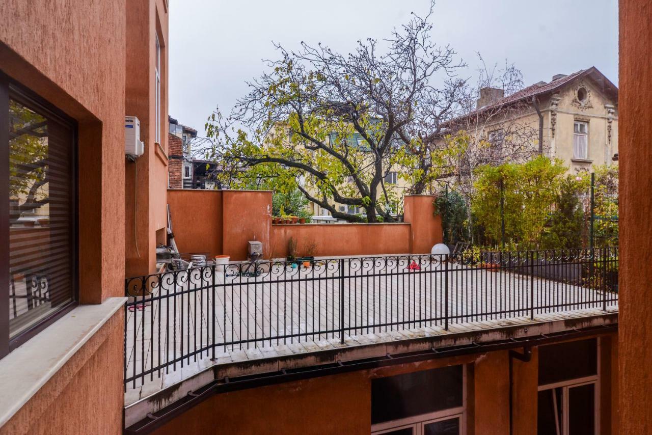 Champs-Elysees Sofia 2-Bdr, 2-Bthr Tsar Simeon Suite By Flat Mаnager Exteriör bild